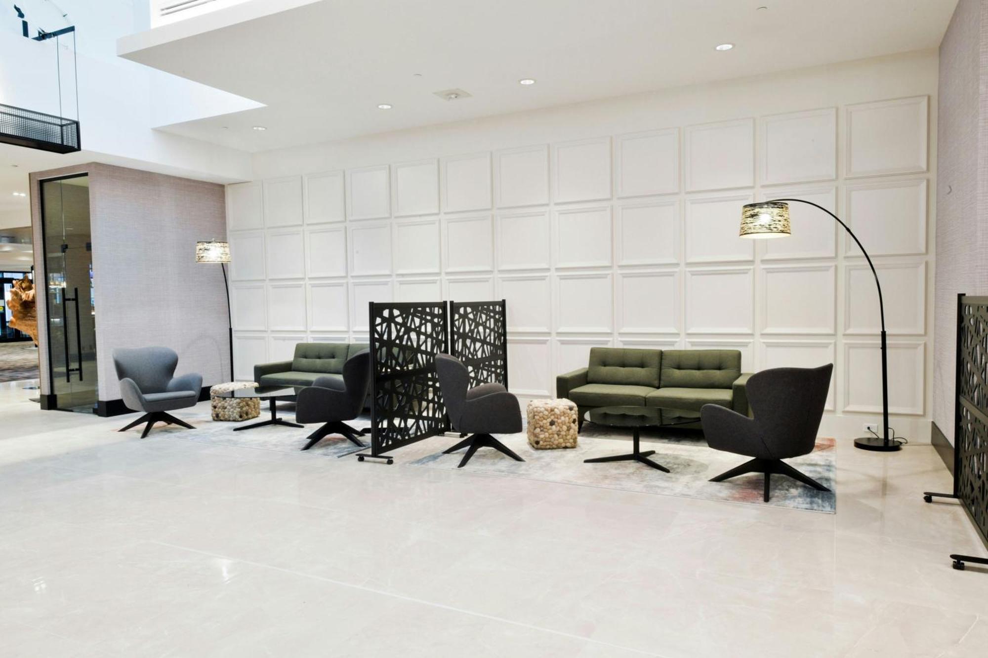 Sheraton Laval Hotel Luaran gambar
